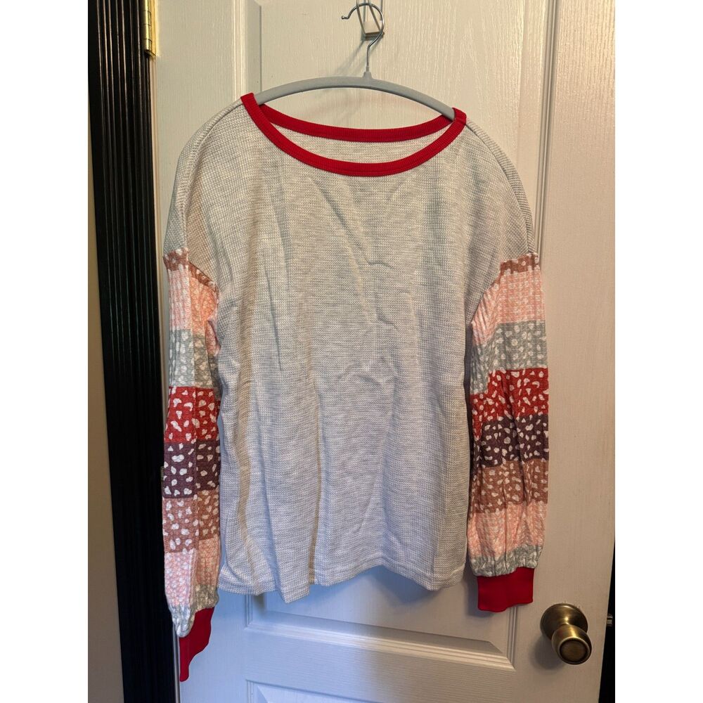 Heather grey waffle-knit top